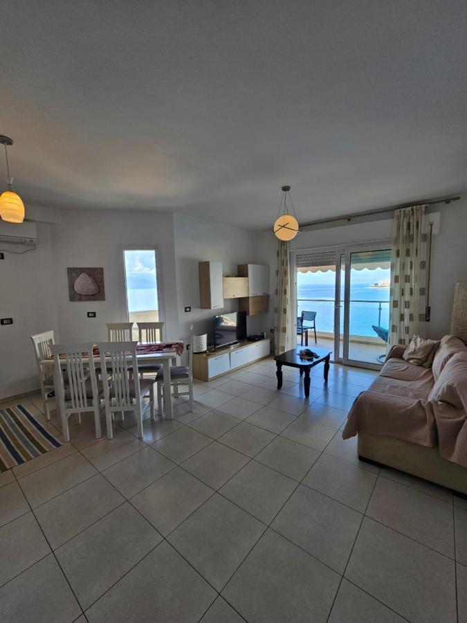 Gregor Apartments Sarandë Exterior foto